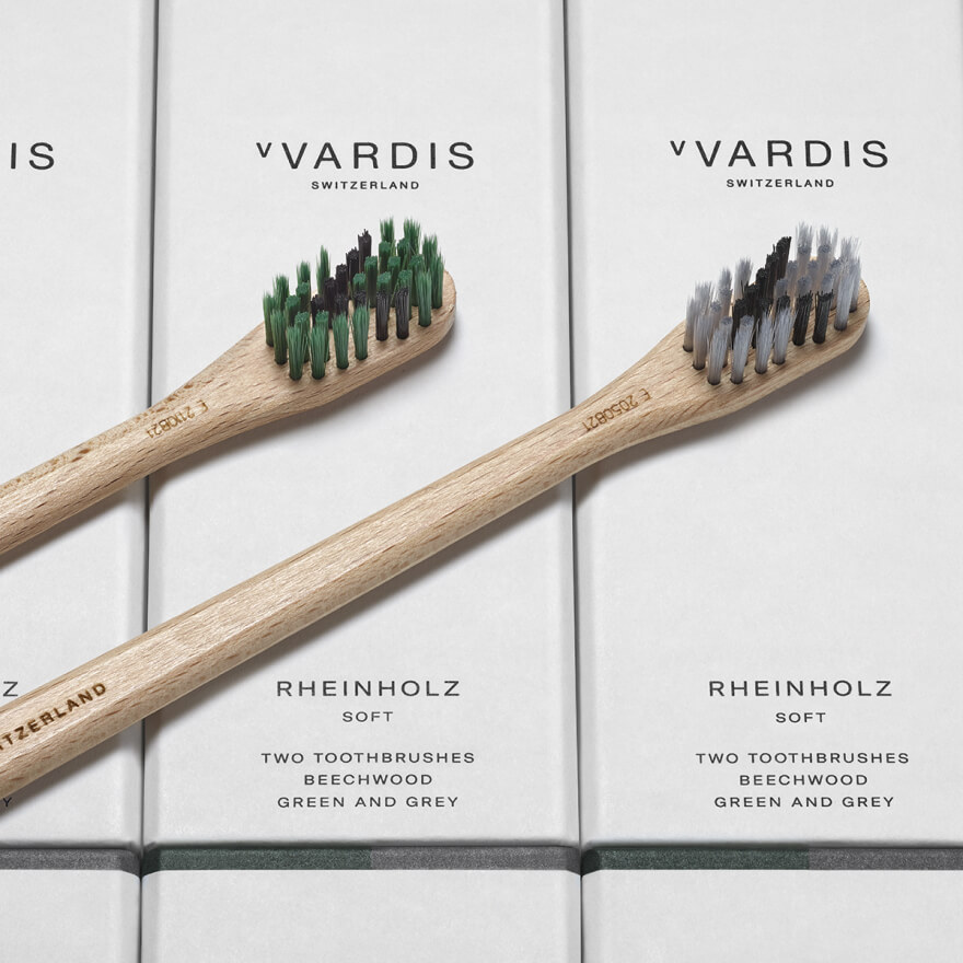 Rheinholz Wooden Toothbrush Set image number 2